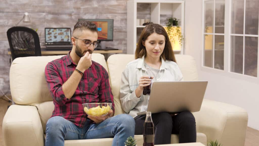 Best Apps to Watch Free Movies Without Subscription